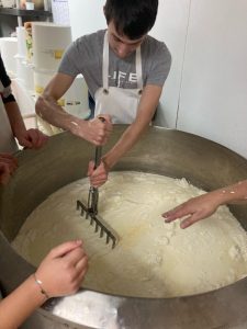 4f86e480-0bf5-43c3-8ce2-009de5157599