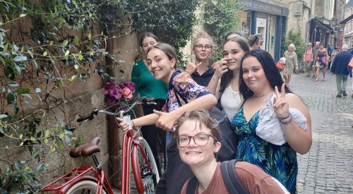 IMG20220915153334 (1) IMG20220915153334 (1)